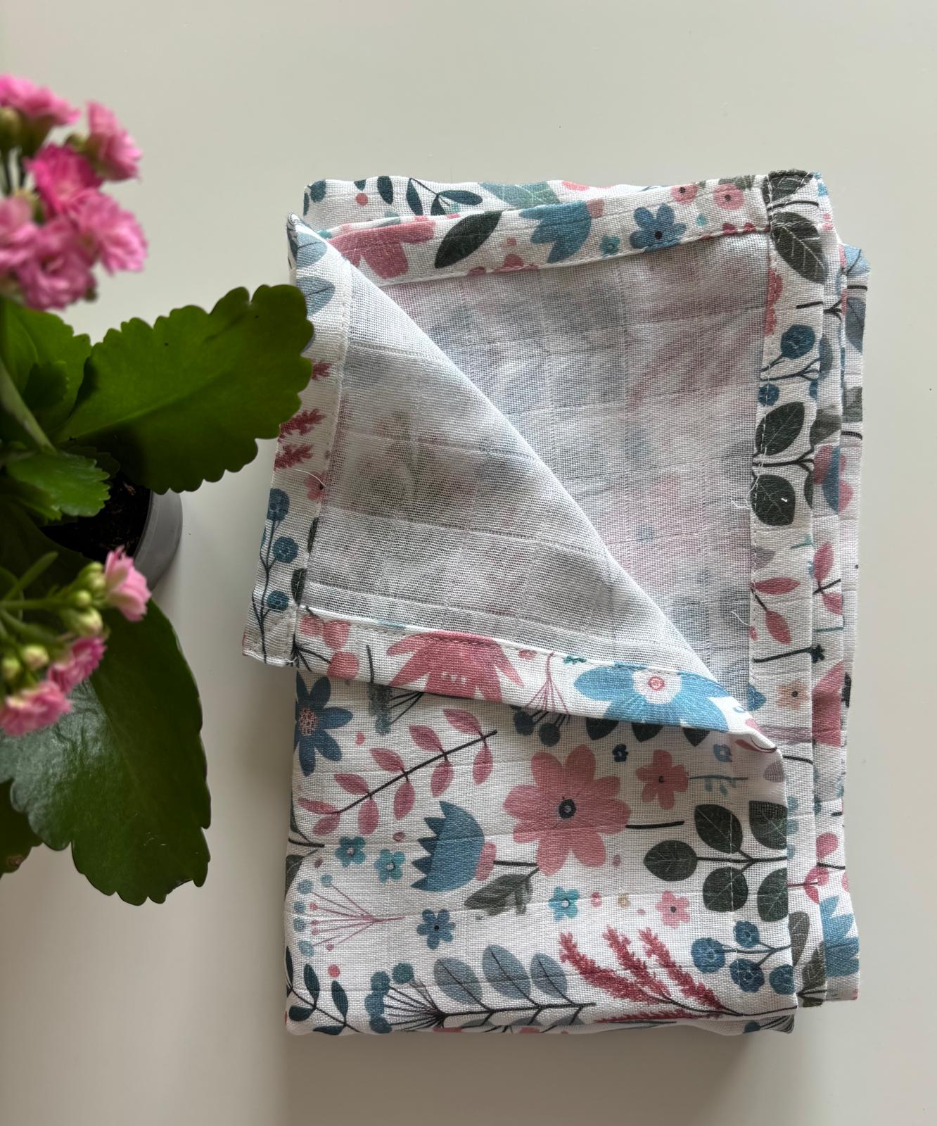 Blommande babyfilt (100 x 100 cm)