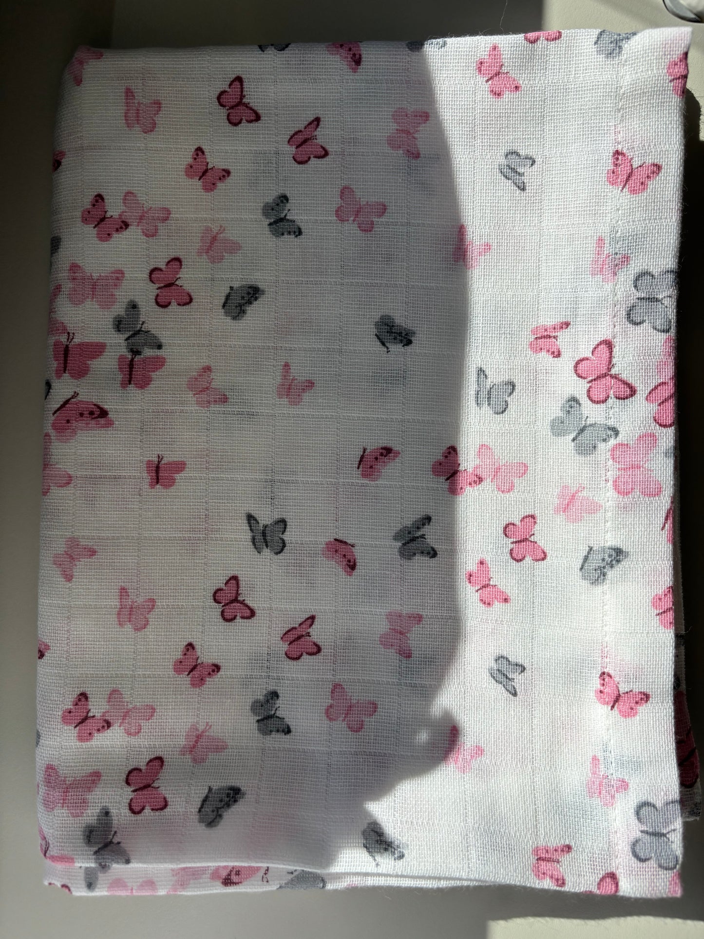 Rosa fjärilar Babyfilt (100 x 100 cm) 2 Lagers Muslin