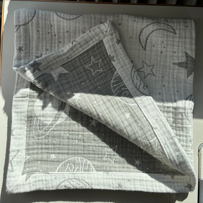 Vit rymd babyfilt (40 x 40 cm,4-lagers jacquardmuslin)